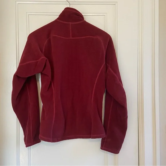 Patagonia zip up fleece jacket - Picture 3 of 6